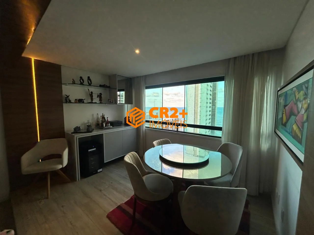 Imagem Vendo apartamento com vista livre para o mar com 3 suítes -118m²