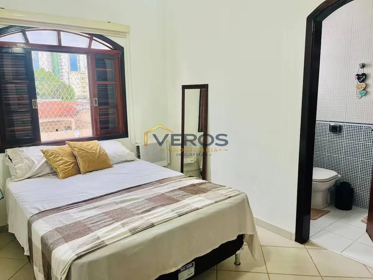 Imagem Apartamento com 2 dormitórios a 50 metros da Martim de Sá