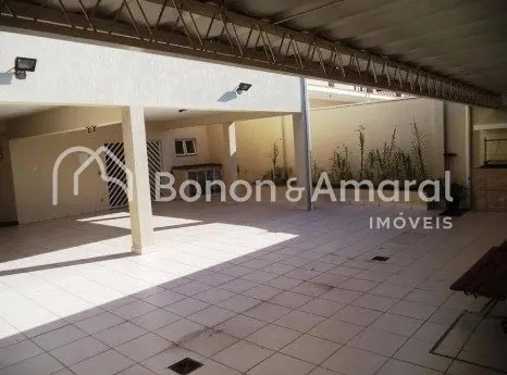 Imagem Casa com 4 Quartos e 4 banheiros à Venda, 438 m² em Campinas - SP
