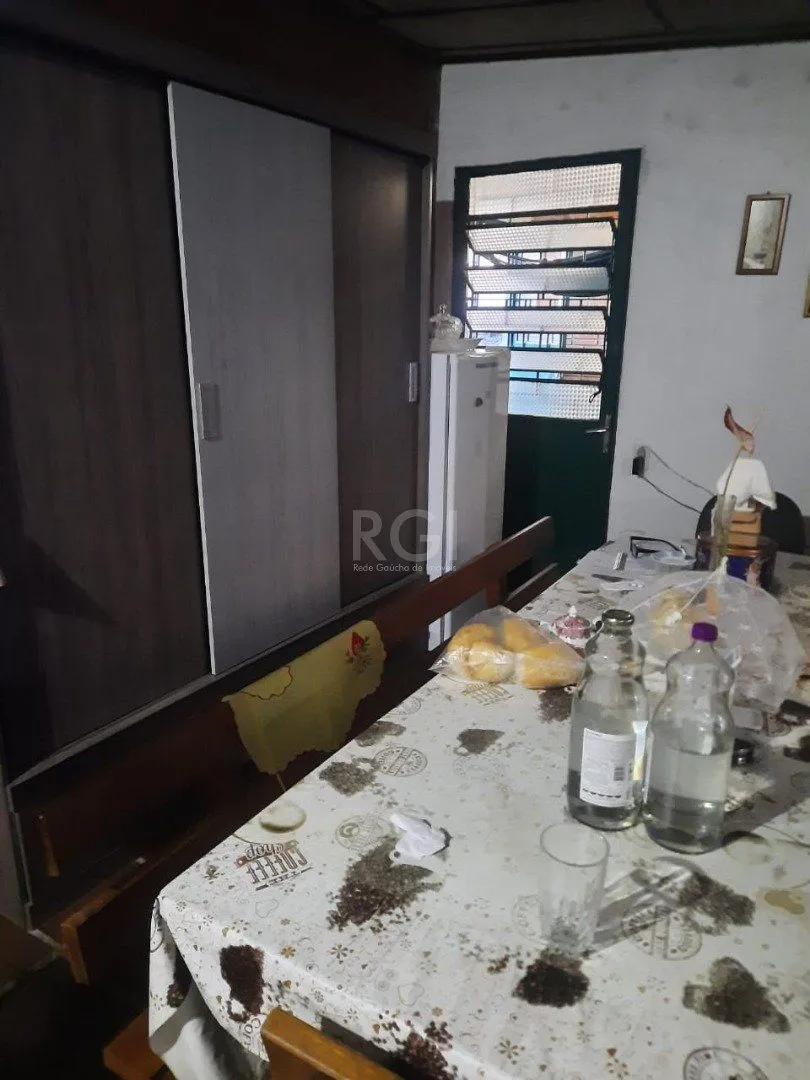 Imagem Terreno, 180m², 4 dormitórios, Guarujá