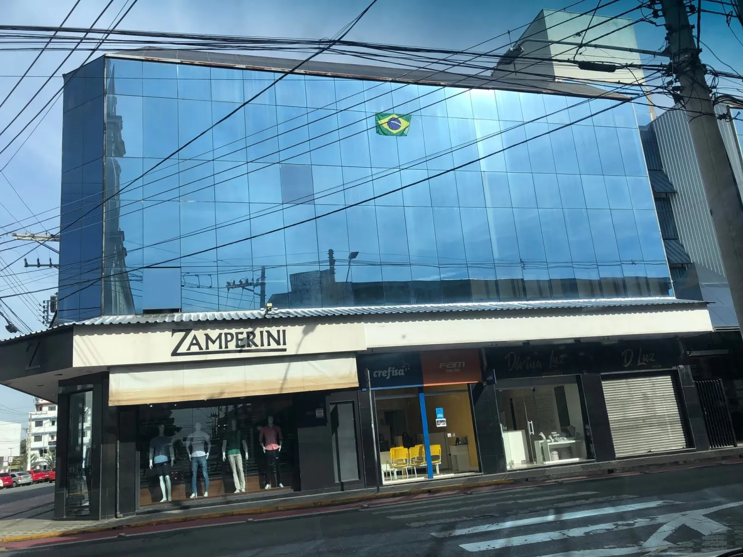 Imagem Comercial à venda 40M², Centro, Pindamonhangaba - SP | Condomínio Edifício Antônio cozzi