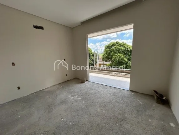 Imagem Casa à venda no Condomínio Portal do Jequitibá em Valinhos.

Sobrado com 3 suítes, sendo 1 suít...