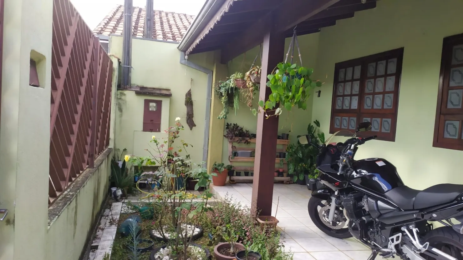 Foto do imóvel Casa à venda 4 Quartos, 1 Suite, 1 Vaga, 171M², Residencial Mombaça, Pindamonhangaba - SP
