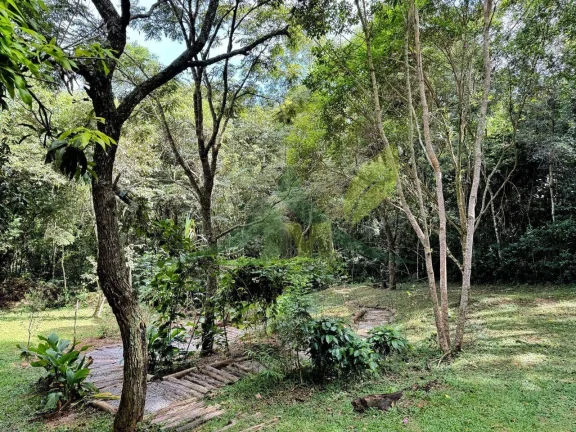 Imagem Sítio ecológico à venda em Atibaia – 85.458 m² com nascentes, lago, grutas