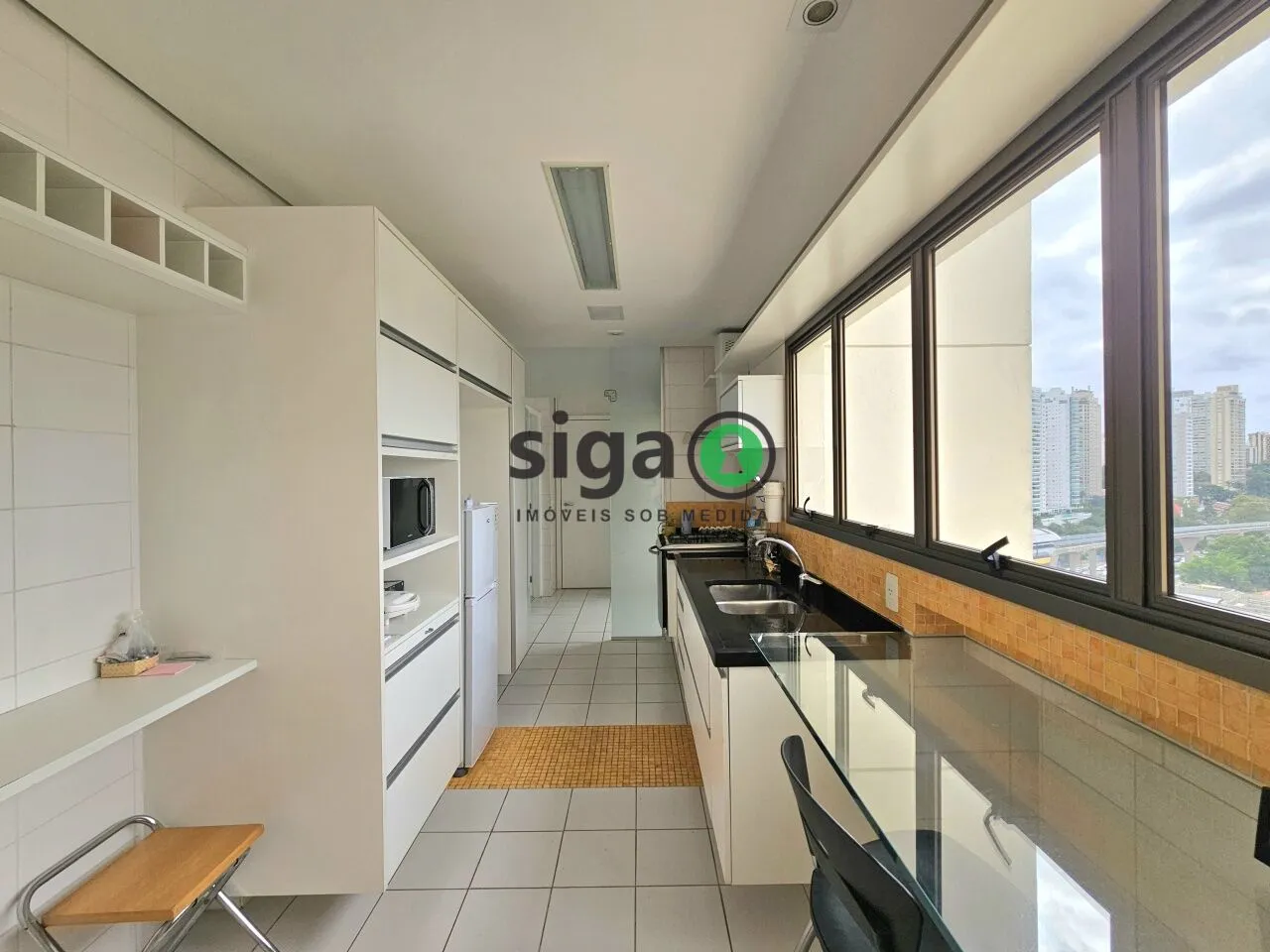 Imagem Apartamento 147 metros 3 suítes 3 vagas e depósito com localização estratégica no Campo Belo