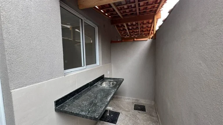 Imagem CASA COM 49.94 m² - MARACANÃ - PRAIA GRANDE SP