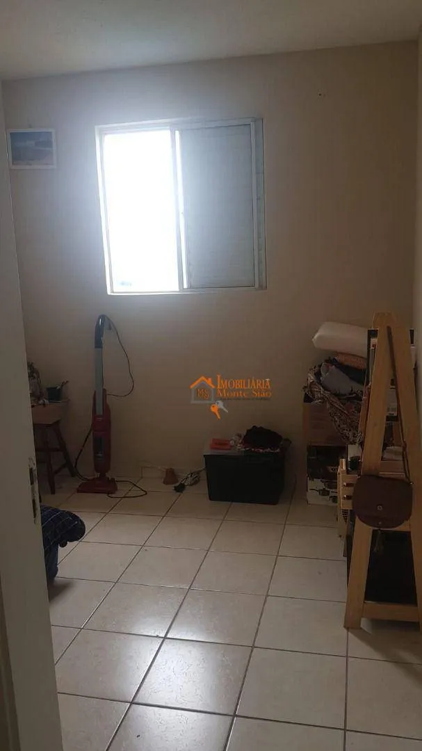 Imagem Apartamento com 2 dormitórios à venda, 50 m² por R$ 190.000,00 - Jardim Nova Cidade - Guarulhos/SP