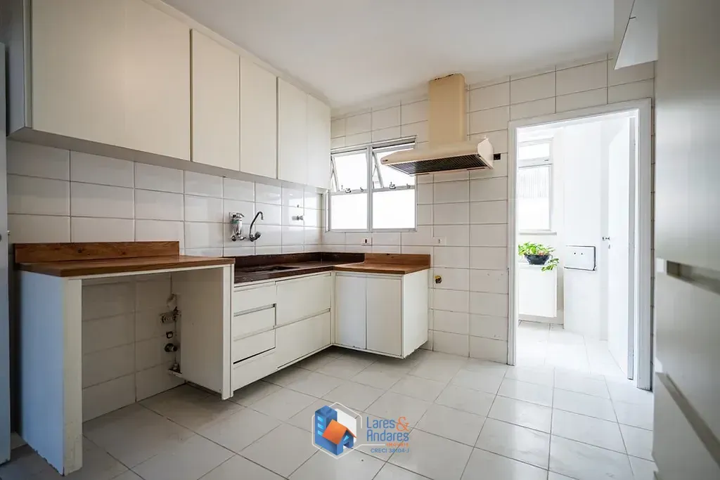 Imagem Apartamento à venda 3 Quartos 1 Suite 2 Vagas 145M² Moema São Paulo - SP