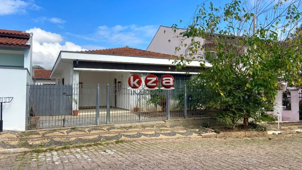 Imagem Casa térrea em Valinhos para venda com 3 dormitórios sendo 2 suítes com edícula de 2 dormitórios