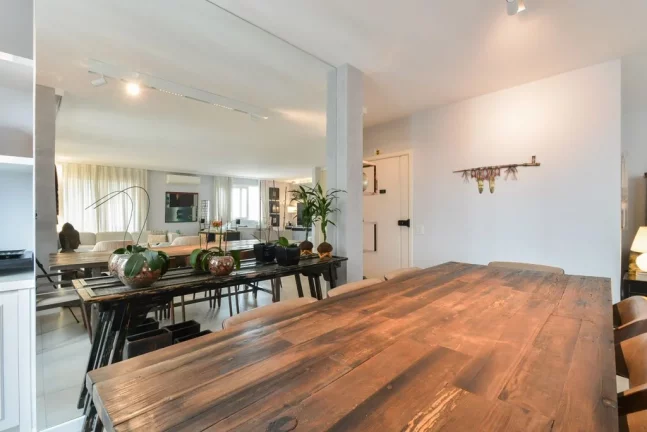 Imagem Apartamento à venda em São Paulo, Pinheiros, com 4 quartos, 246m2