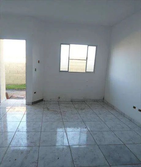 Imagem Casa com 2 Quartos à Venda, 70 m² em Cibratel - Itanhaém