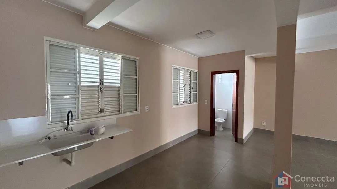 Imagem Loja para alugar, 160 m² por R$ 2.100,00 - Caramuru - Patos de Minas/MG