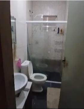 Imagem Casa para Venda em Peruíbe, Jardim Caraminguava, 2 dormitórios, 1 banheiro, 2 vagas