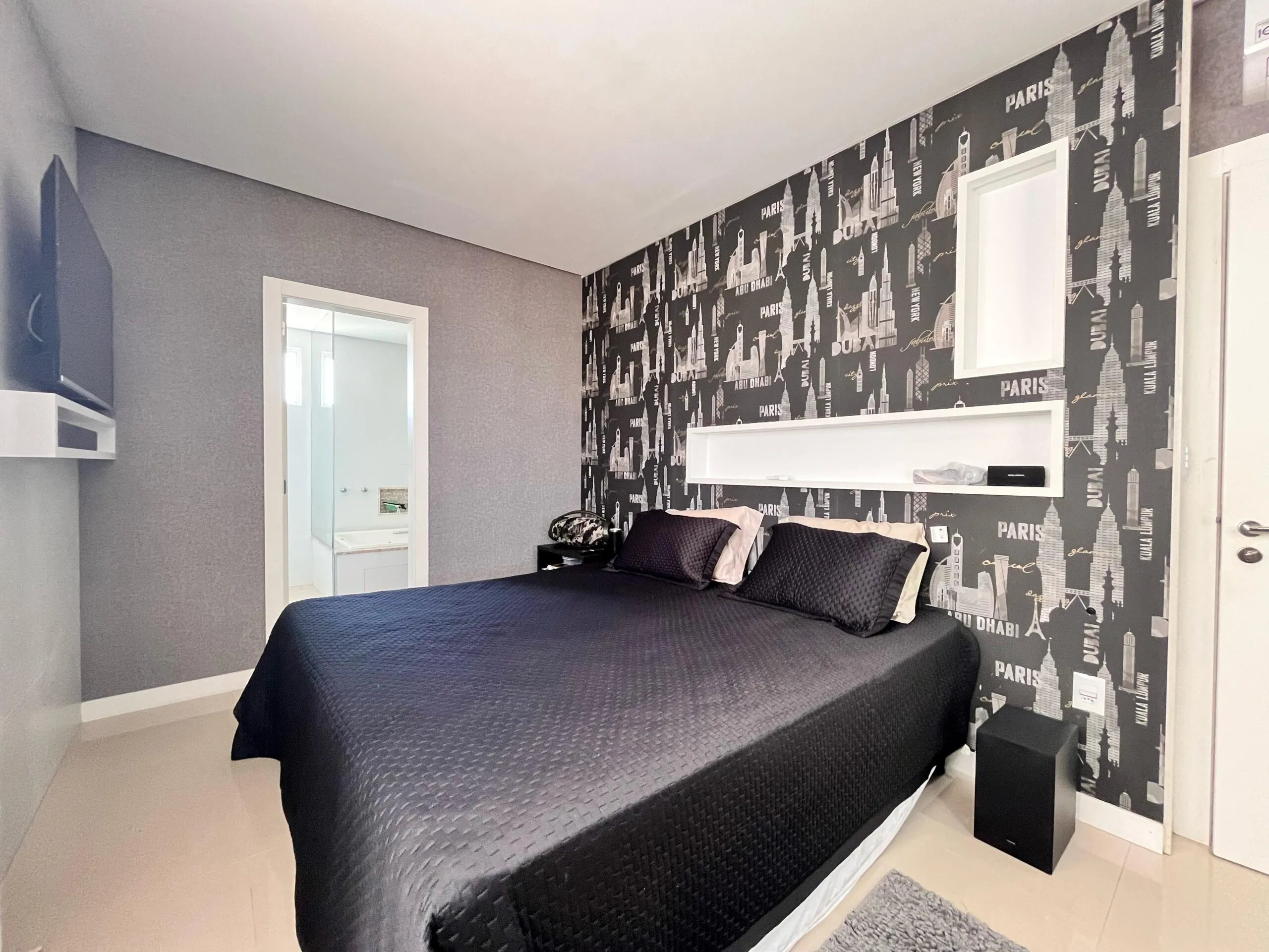 Imagem Apartamento com vista para o mar à venda com 148m2 por R$ 3.000.000,00