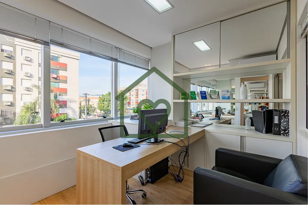 Imagem Excelente oportunidade para investidores: sala comercial já locada, com retorno garantido! 
 
Local...