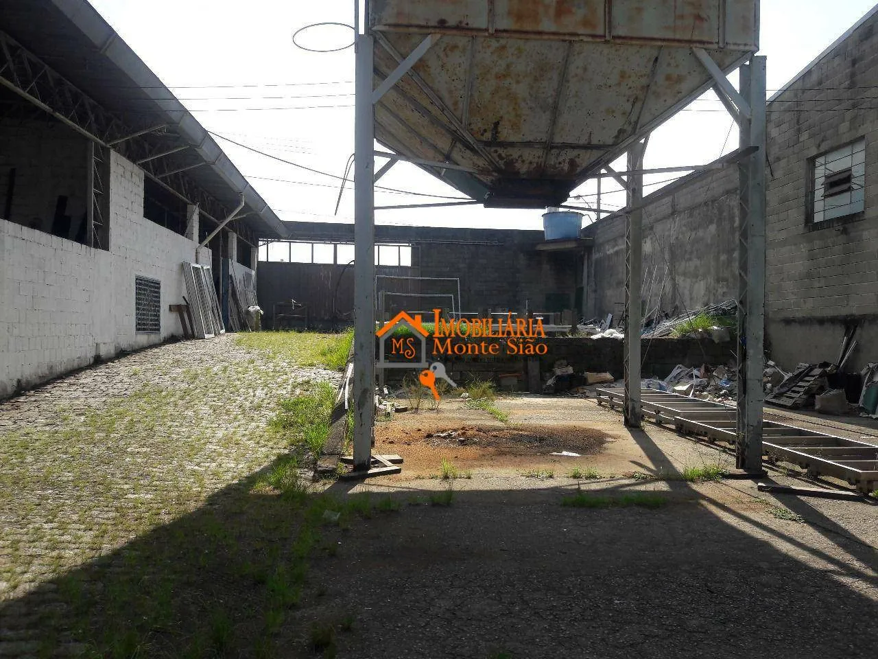 Imagem Galpão à venda, 1500 m² por R$ 1.800.000,00 - Vila Brás Cubas - Mogi das Cruzes/SP