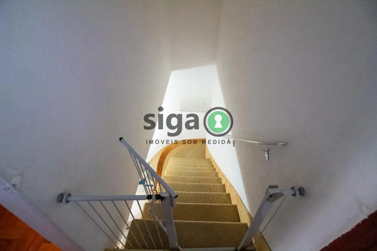 Imagem Casa no Jardim Petrópolis com 2 Quartos em Bairro Tranquilo e Bem Localizado.