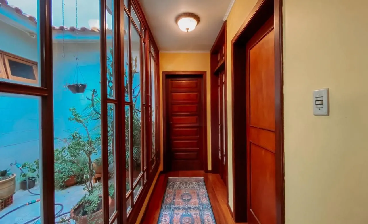 Imagem Casa Premium Chácara das Pedras | Piscina | Lareira | 295m²
