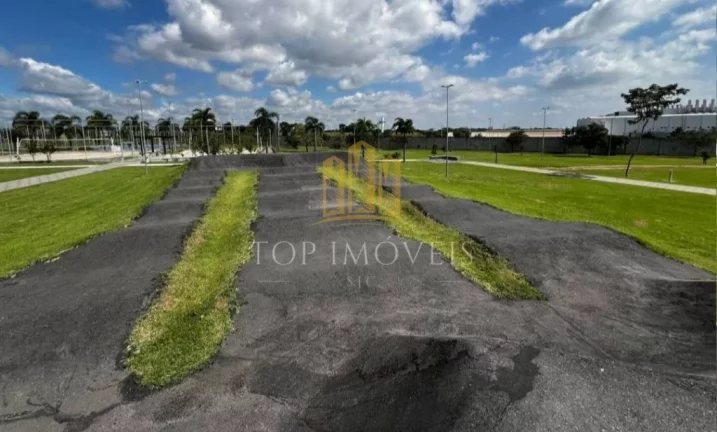 Imagem TERRENO DE 250m² - Condomínio Fechado - VEREDA DOS CAMPOS - ZONA LESTE SJC