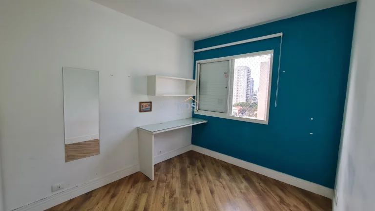 Imagem Vende apartamento de 80m², com 3 dormitórios, sendo 1 suíte e 2 vagas.