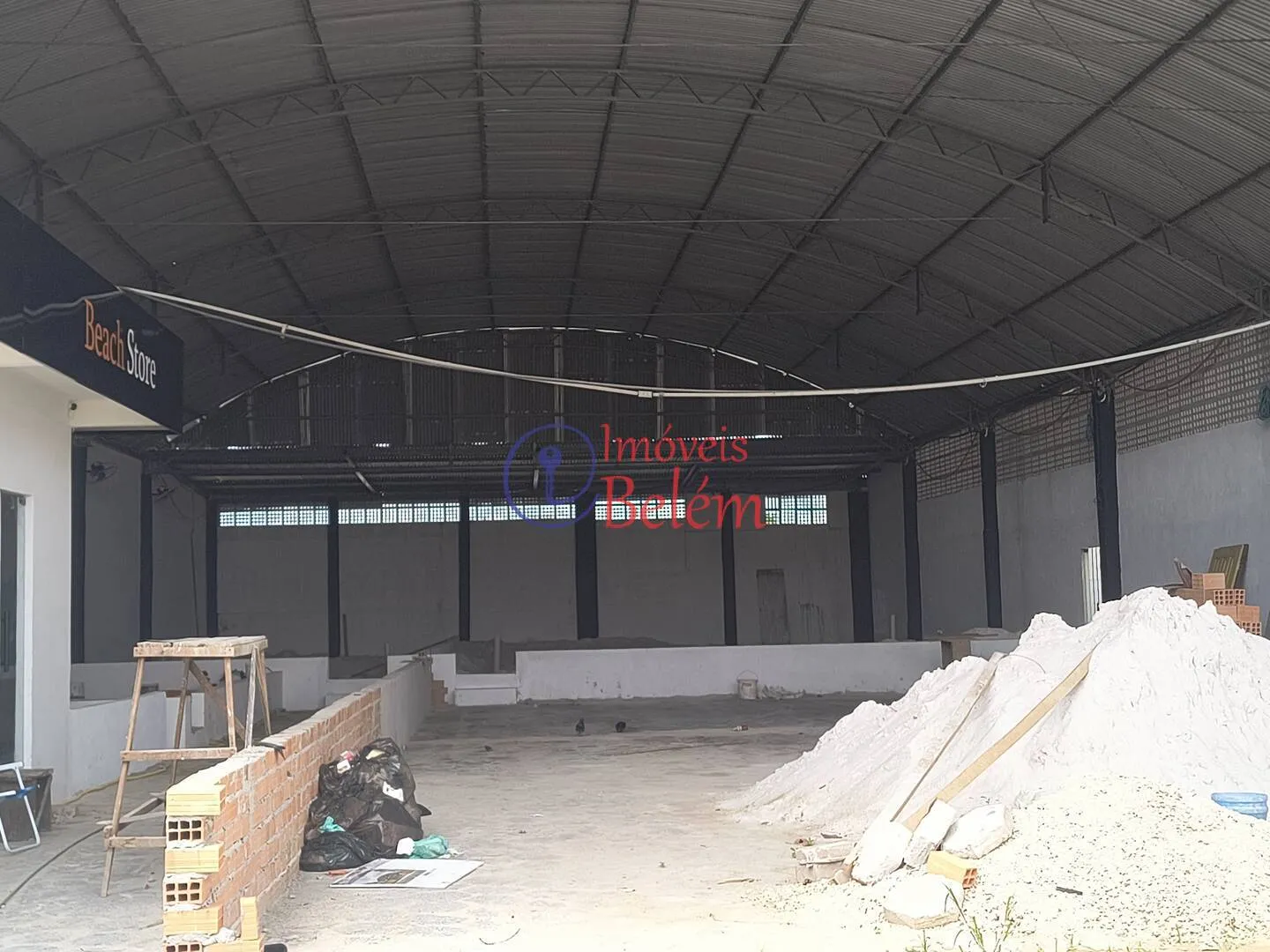 Imagem Galpão Comercial 600m² a 300m da Augusto Montenegro - Mangueirão - Una