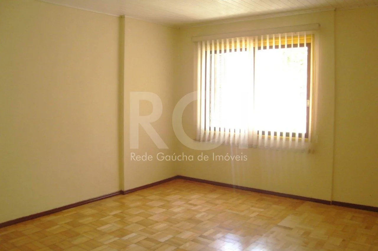 Imagem Casa com 2 Quartos e 1 banheiro à Venda, 124 m² Vila Jardim