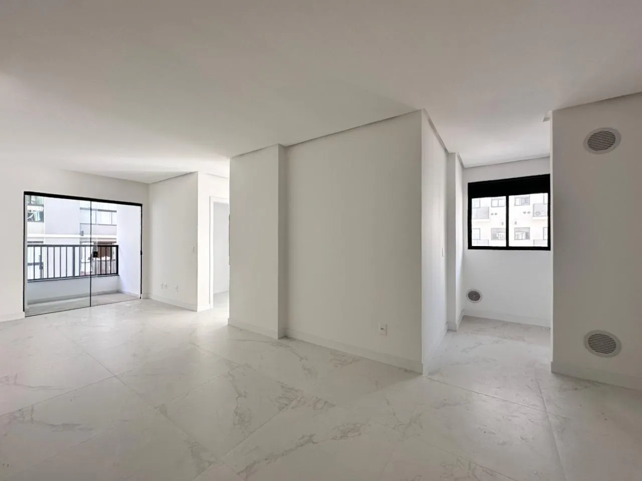 Imagem Apartamento à venda com 71m2 por R$ 950.000,00