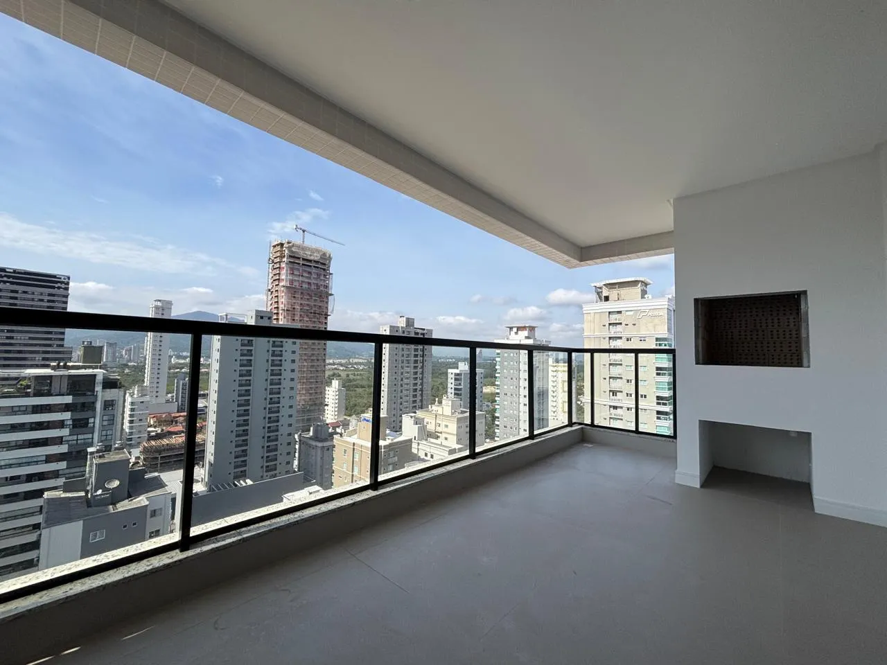 Imagem Apartamento à venda com 130.22m2 por R$ 1.950.000,00