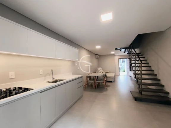 Imagem Você sonha em morar em uma casa espaçosa, confortável e cheia de estilo? Então essa é a oportunidade perfeita para você!