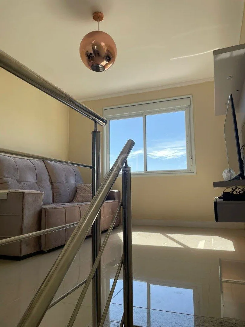Imagem Sobrado para Venda - 132.69m², 2 dormitórios, sendo 1 suites, 1 vaga - Hípica