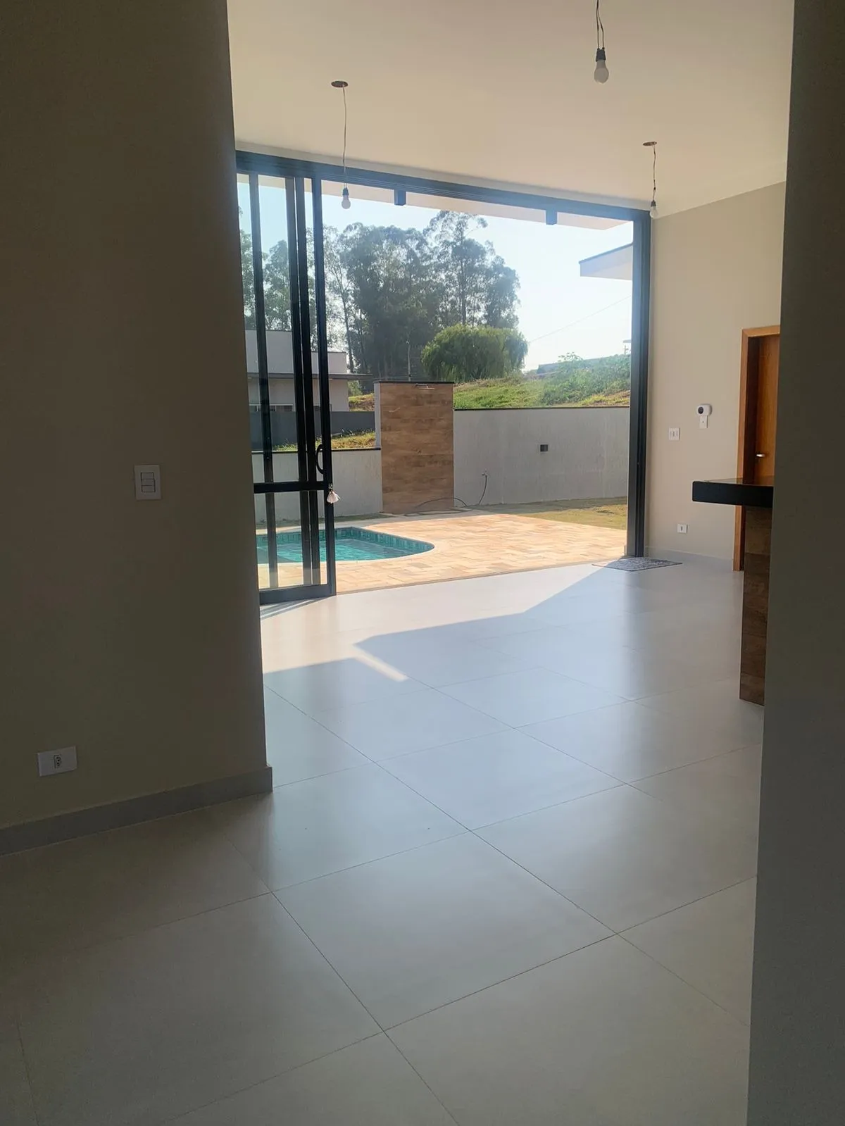 Imagem "Casa de Campo no Cond. Ninho Verde I Eco Residence - Aconchego e Sustentabilidade em Um Só Lugar"