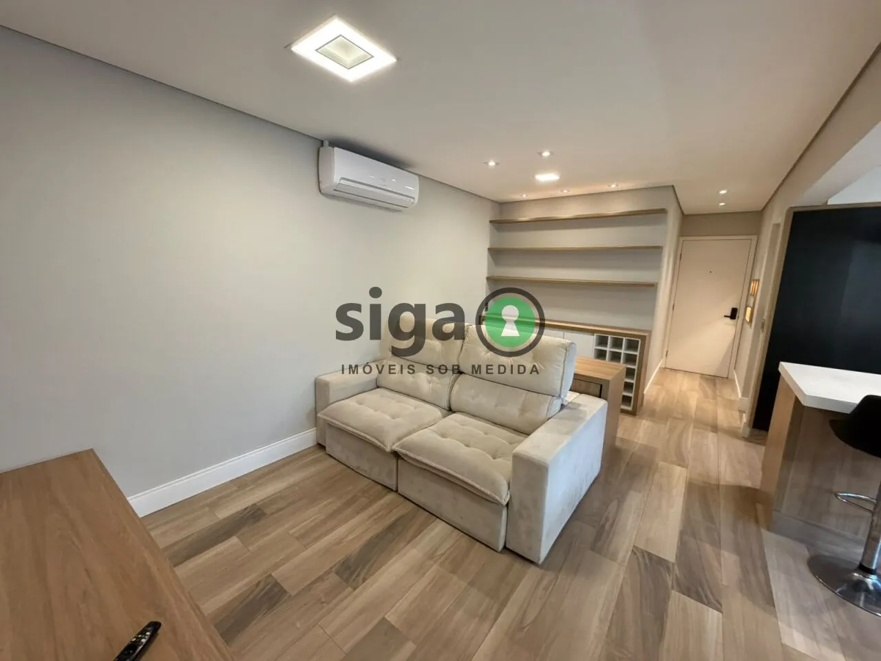 Imagem APARTAMENTO MOBILIADO A VENDA NO PANAMBY COM 2 SUÍTES, 2 VAGAS E DEPÓSITO!