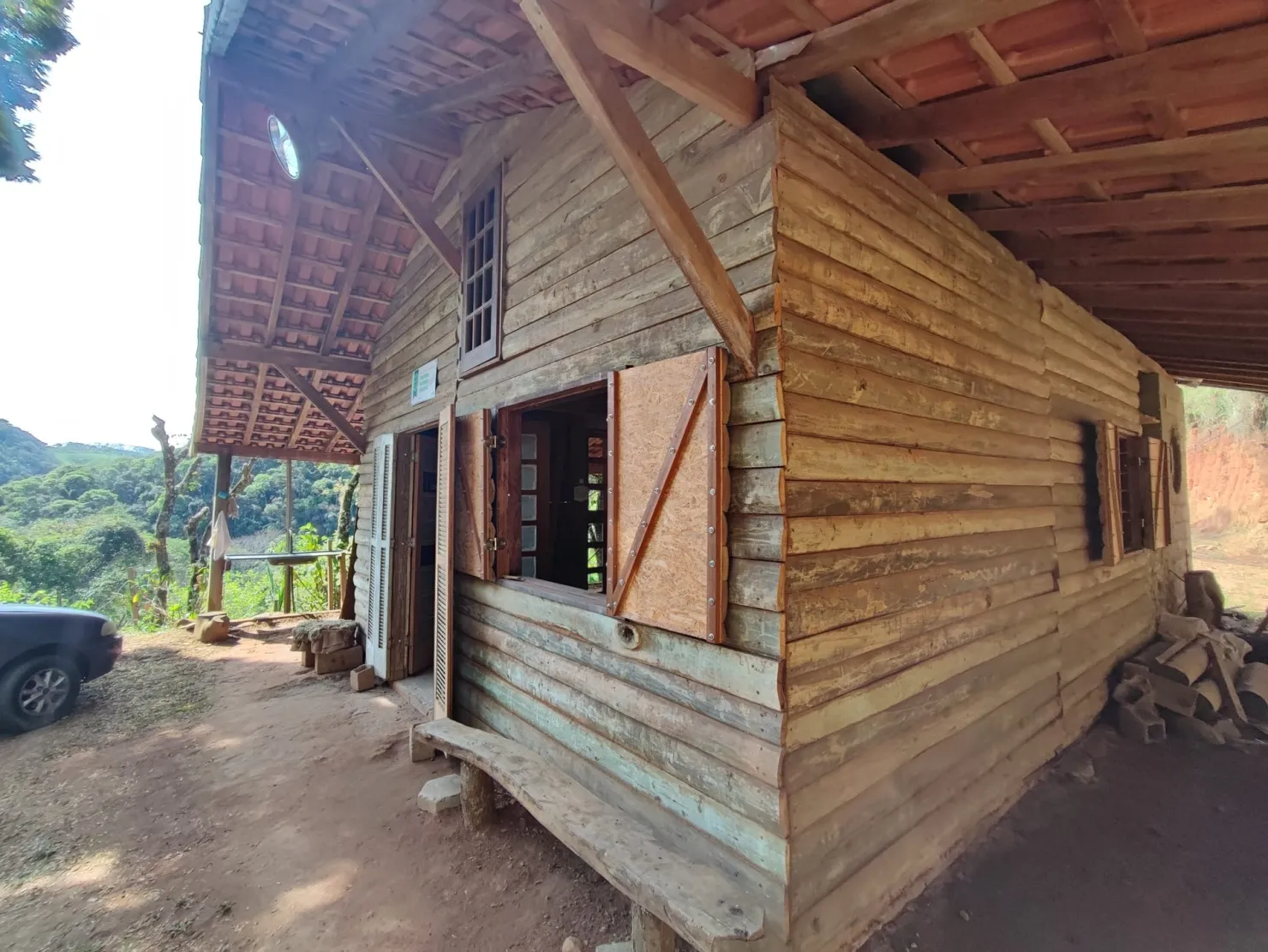 Imagem Chácara à venda 2 Quartos, 4 Vagas, 238600M², Bairro dos Macacos, Silveiras - SP