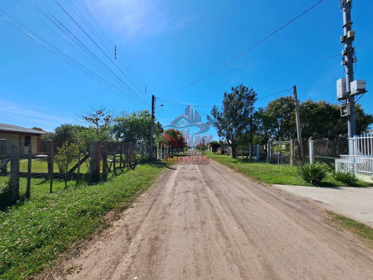 Imagem T146 | Terreno 300m² cercado em Mariluz