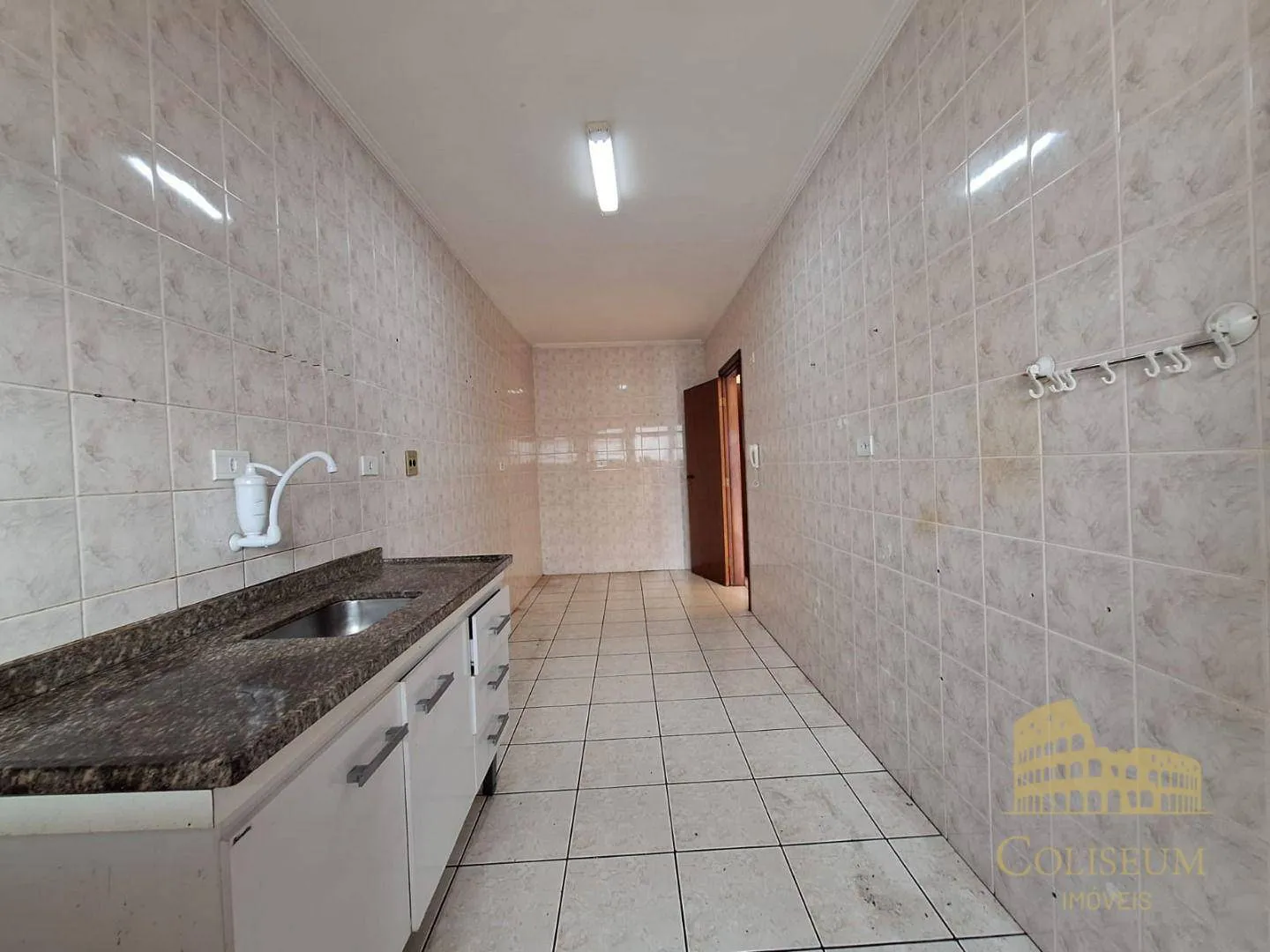 Imagem Apartamento com 2 dormitórios para alugar, 80 m² por R$ 3.200,00/mês - Vila Guilhermina - Praia Grande/SP