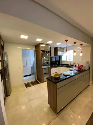 Imagem Apartamento Alto Padrão Condomínio Royale 165 m² 3 Dormitórios 3 Suites