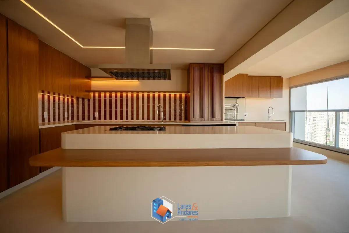 Imagem Apartamento para venda em Vila Romana com 3 quartos, sendo 3 suítes, 184m²