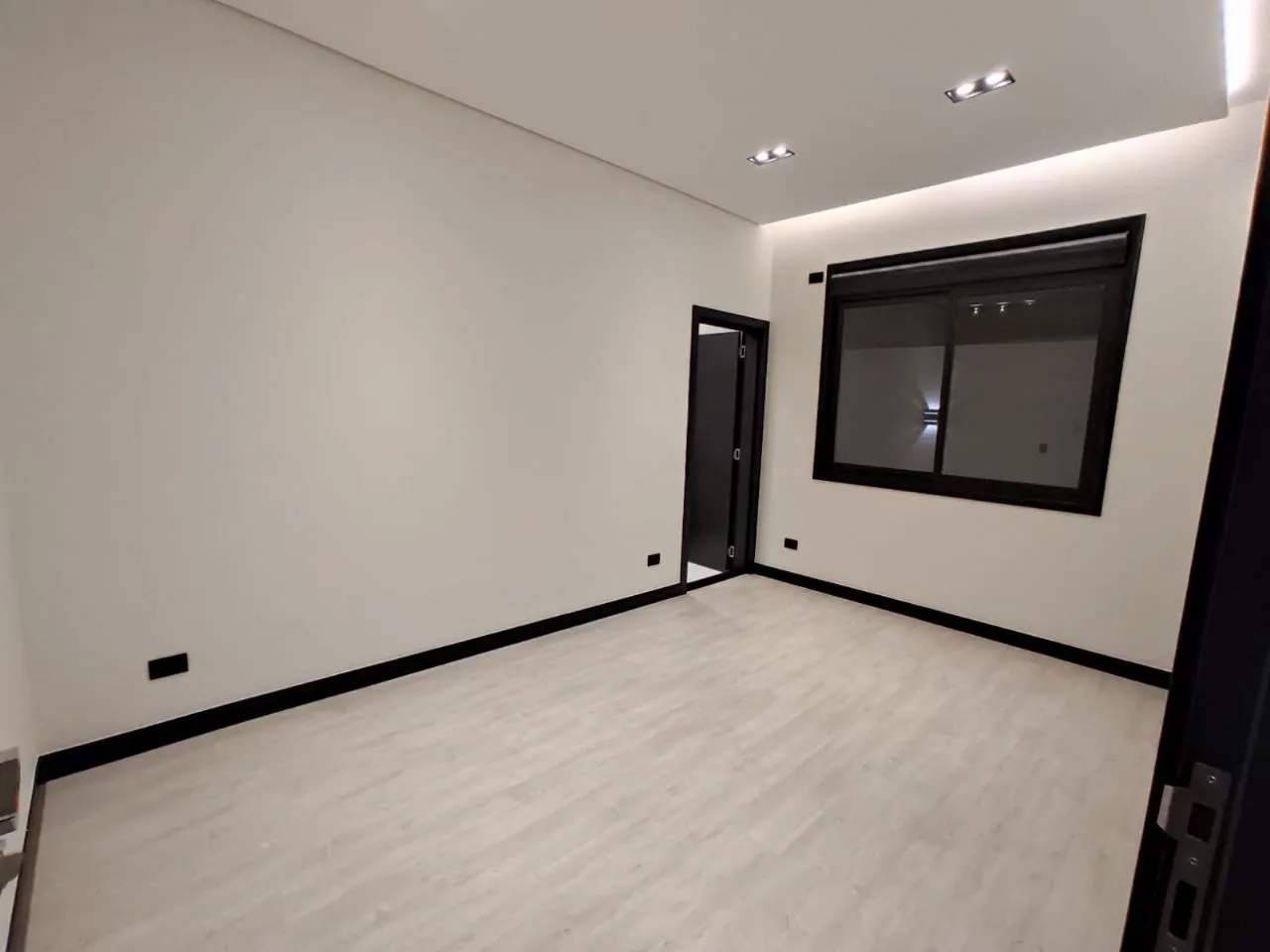 Imagem Casa 240m Umuarama-PR 150