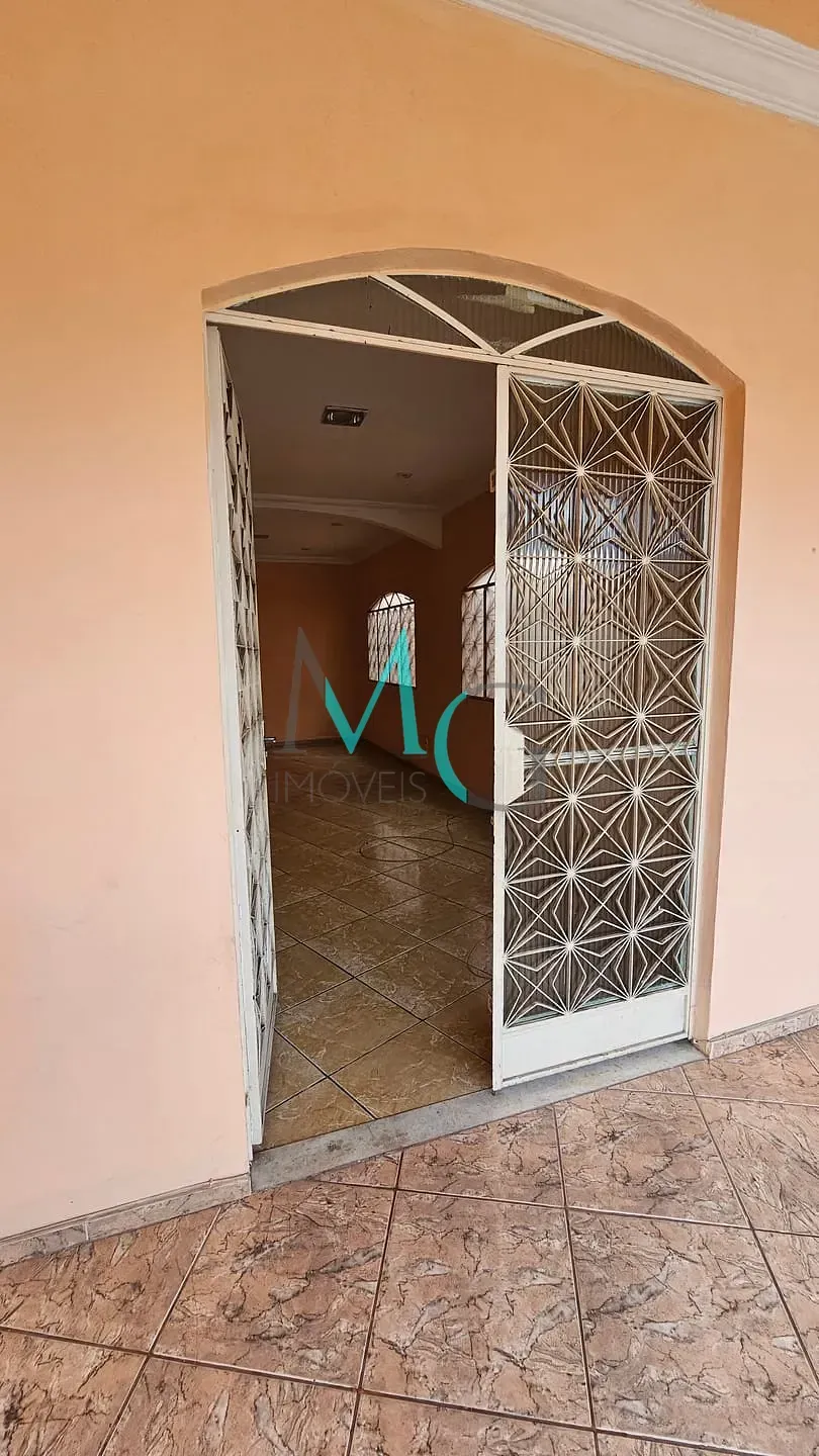 Imagem Sobrado para Locação 2 Quartos, por R$ 1500 + taxas, 80M², Campo Grande, Rio de Janeiro - RJ