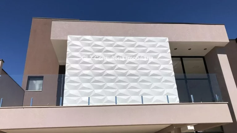 Imagem Sobrado a venda em condomínio