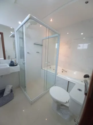 Imagem Casa duplex de alto padrão composta de 3 suítes 3 vagas de garagem na Praia do Morro