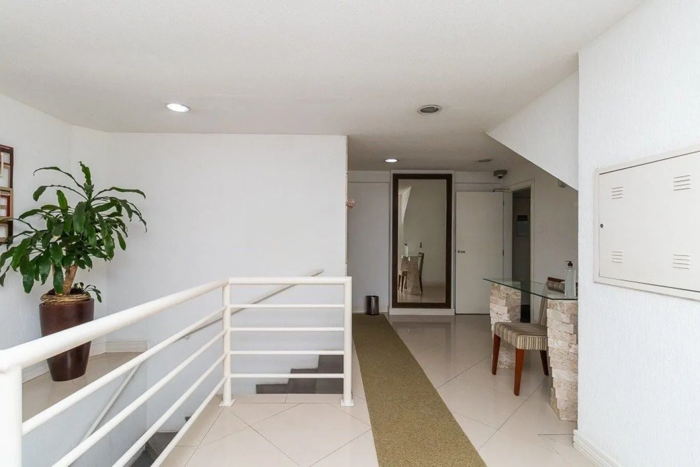 Imagem Apartamento de 2 quartos, suíte e 1 vaga de garagem no bairro Jardim Botânico