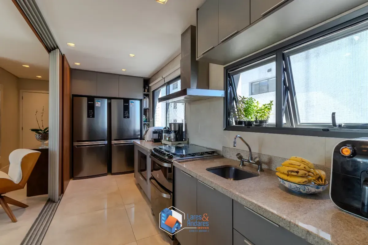 Imagem Cobertura para venda em Campo Belo com 3 quartos, sendo 2 suítes, 126m²