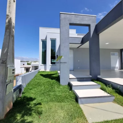 Imagem Excelente Casa em Condomínio