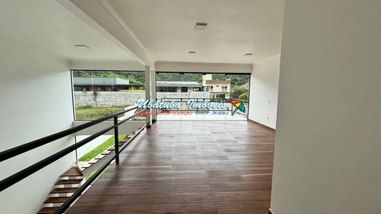 Imagem Excelente Casa nova em condomínio fechado