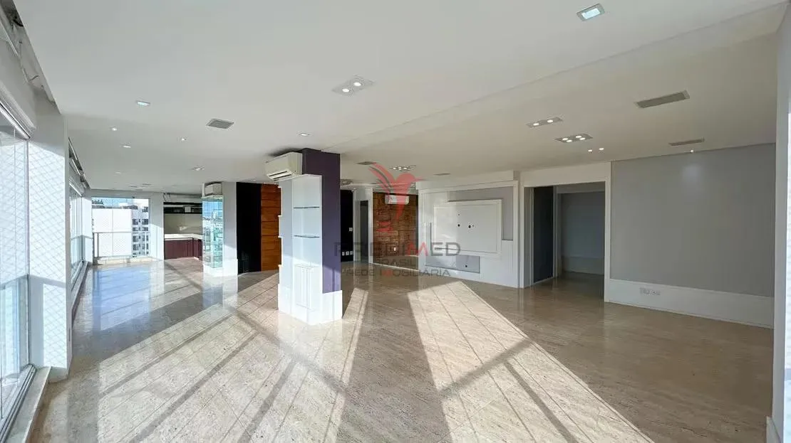 Imagem VENDO, ALUGO, NO CAMPO BELO ESTE BELÍSSIMO APARTAMENTO! ANDAR ALTO, 288M2, ACEITA PET