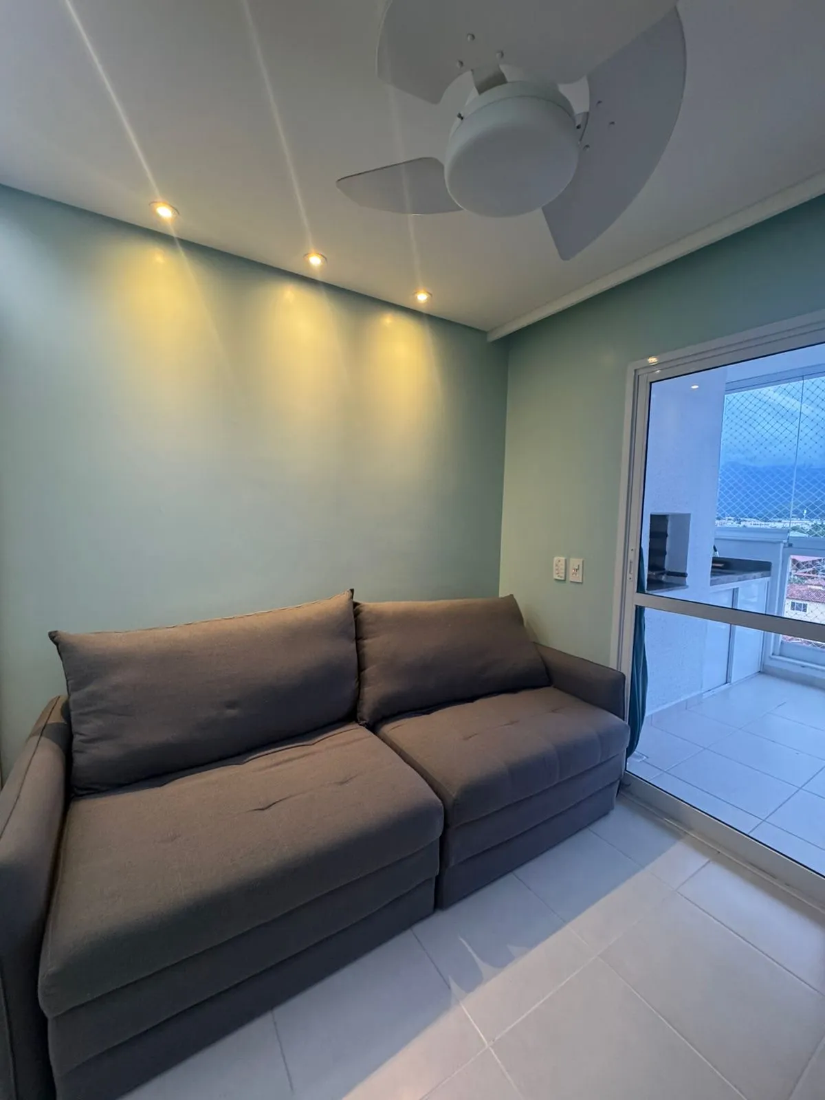Imagem Apartamento com 2 Quartos à Venda, 63 m² em Parque Balneário Poiares - Caraguatatuba