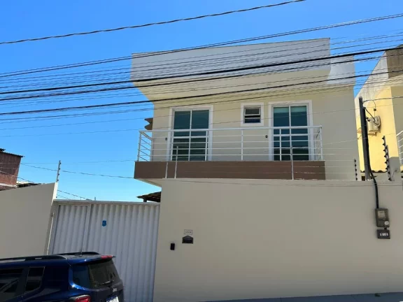 Imagem Belíssima casa duplex composta de 3 quartos sendo uma suíte área gourmet com churrasqueira bairro Ipiranga Guarapari