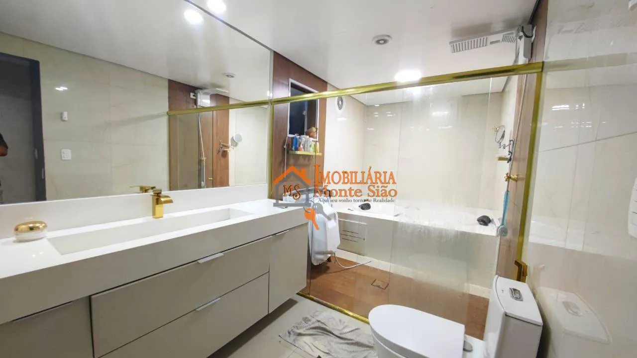 Imagem Sobrado à venda, 248 m² por R$ 750.000,00 - Bonsucesso - Guarulhos/SP