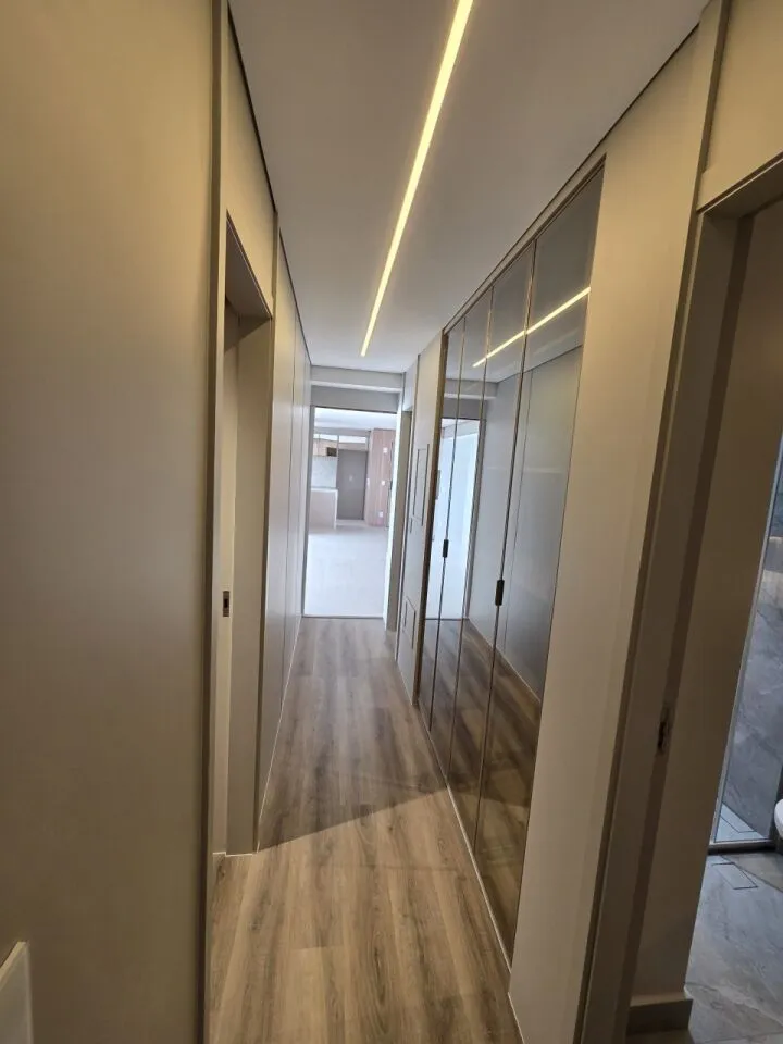 Imagem APARTAMENTO Á VENDA NO PANAMBY COM 3 QUARTOS E 2 VAGAS, REFORMADO!
